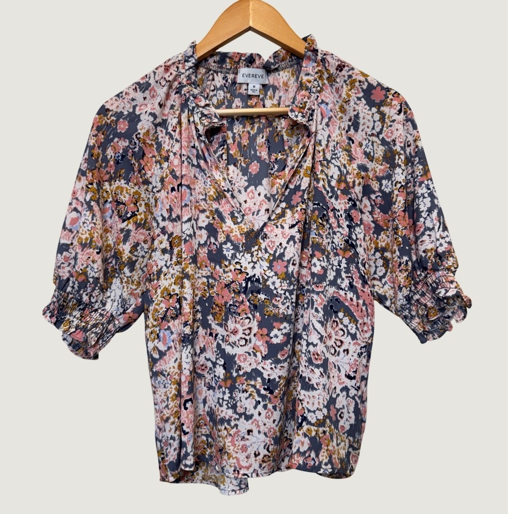 Evereve Womens Blouse M Pink Floral Smocked Sleeve Ruffle Neck Cottagecore Boho‎